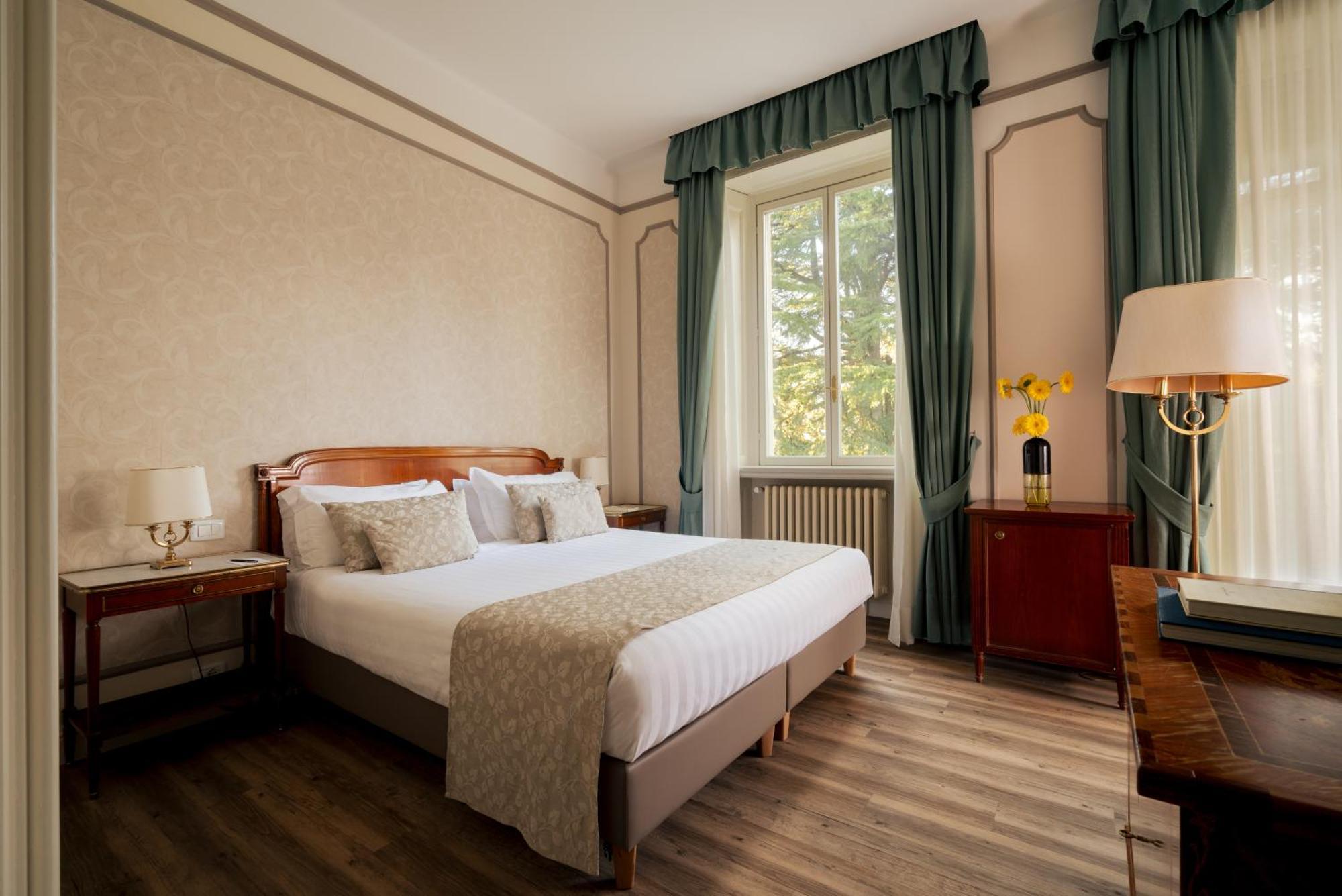 Hotel Palace Grand 4*