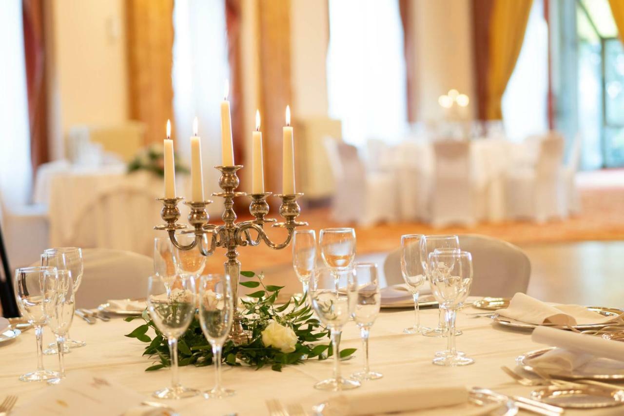 Palace Grand Hotel 4*