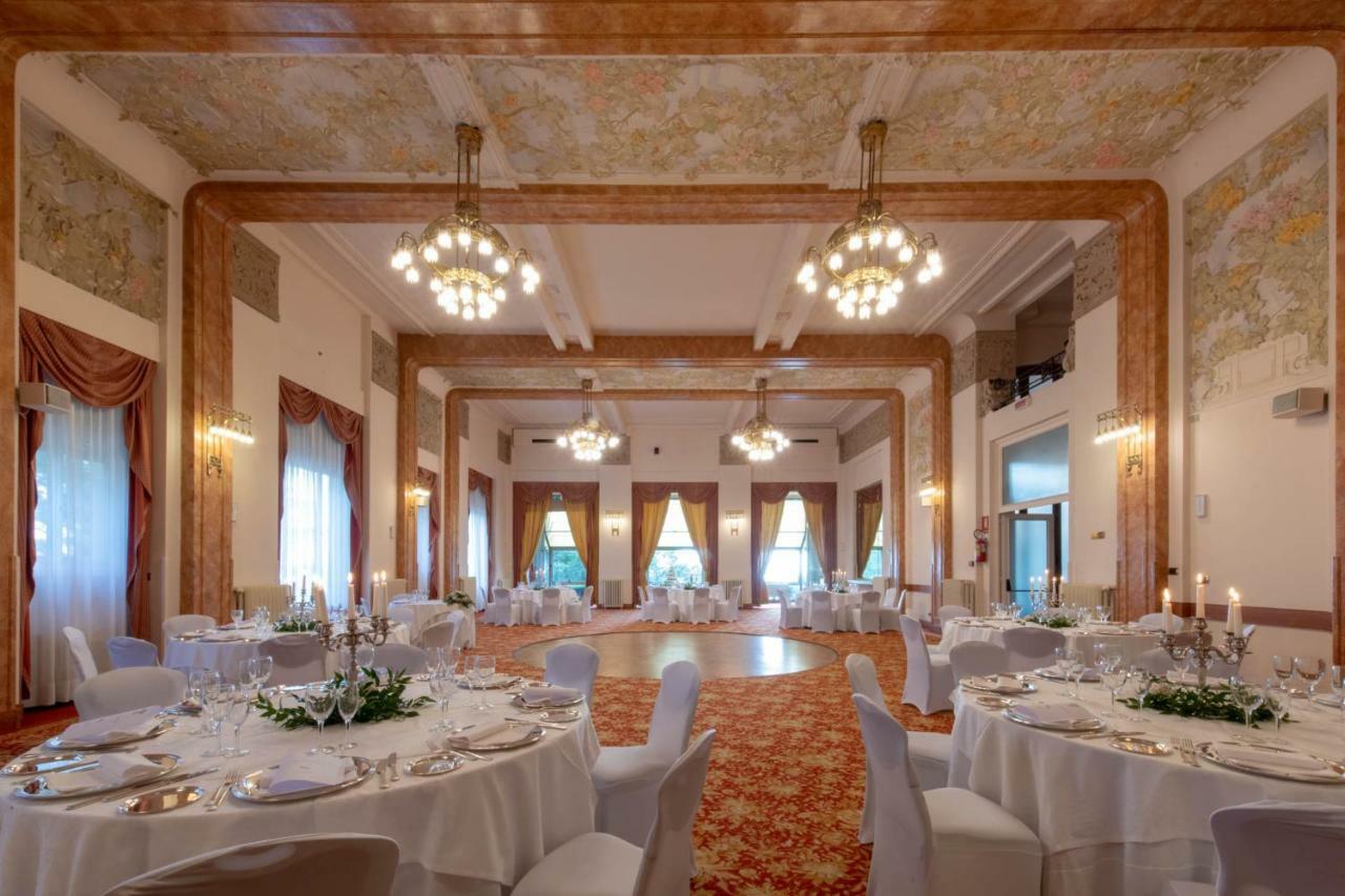 Palace Grand 4*